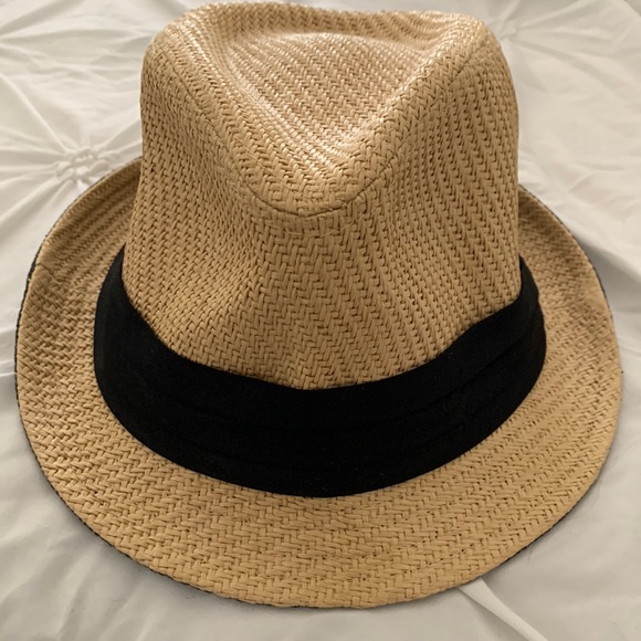 The Hatter Company Accessories - EUC Straw Fedora
